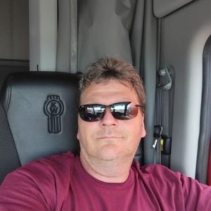 Meet your Posher, Scott